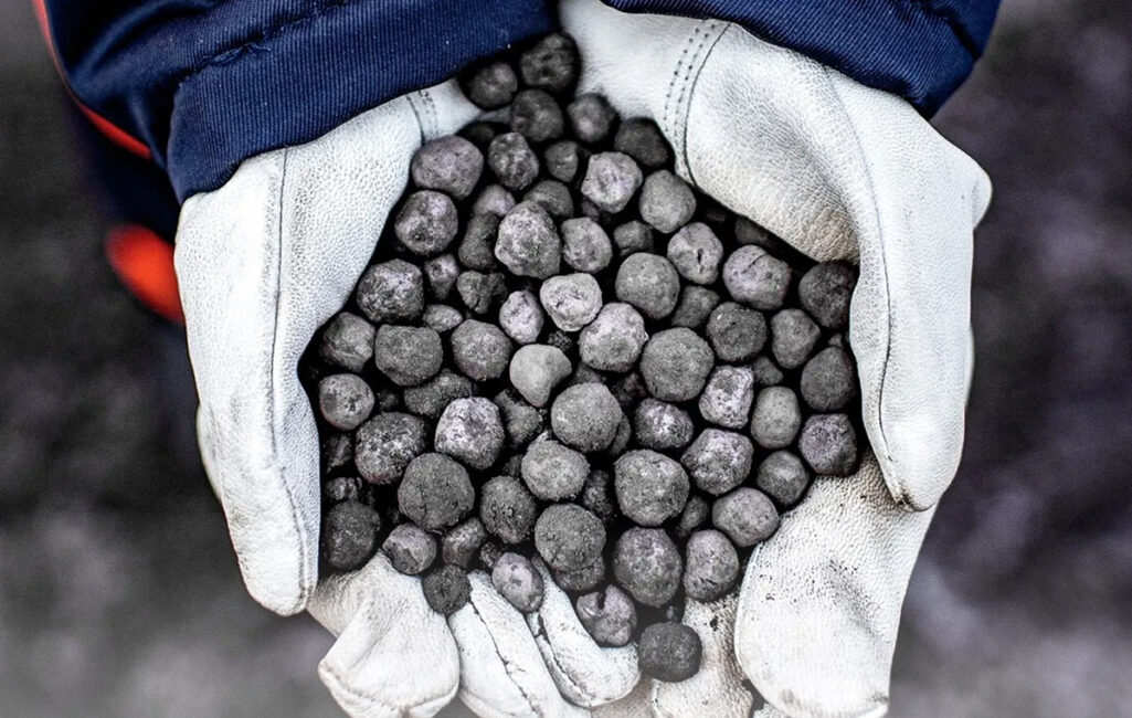 _0002_iron ore